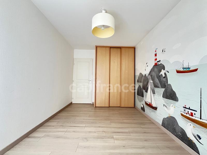 Maison - 104 m² - 6 pièces