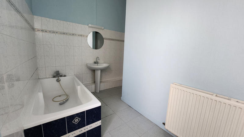 Maison - 186 m² - 6 pièces