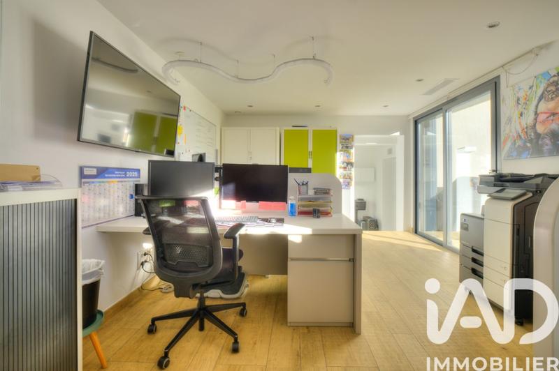 Maison de maîtres - 360 m² - 10 pièces