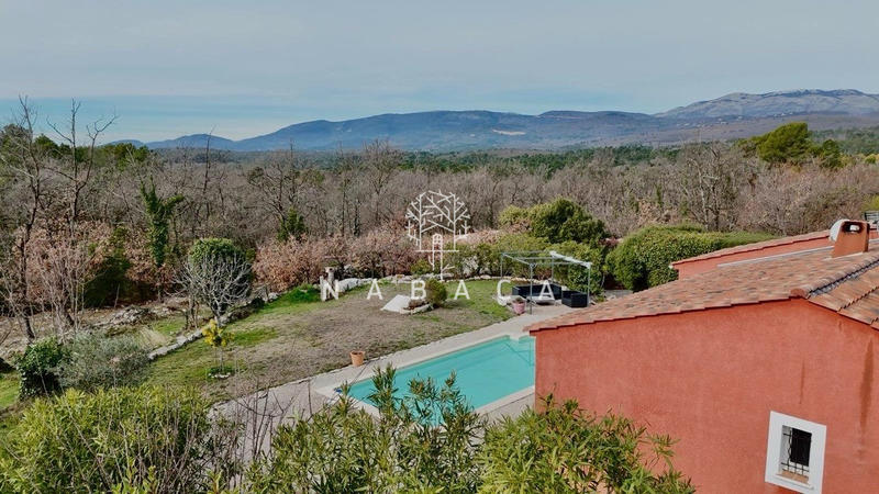 Maison - 113 m² - 5 pièces