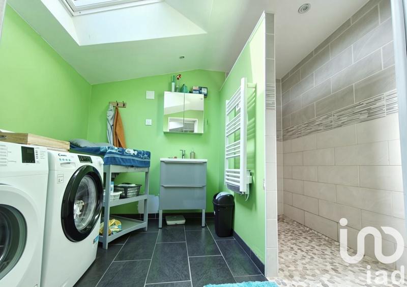 Maison - 212 m² - 6 pièces