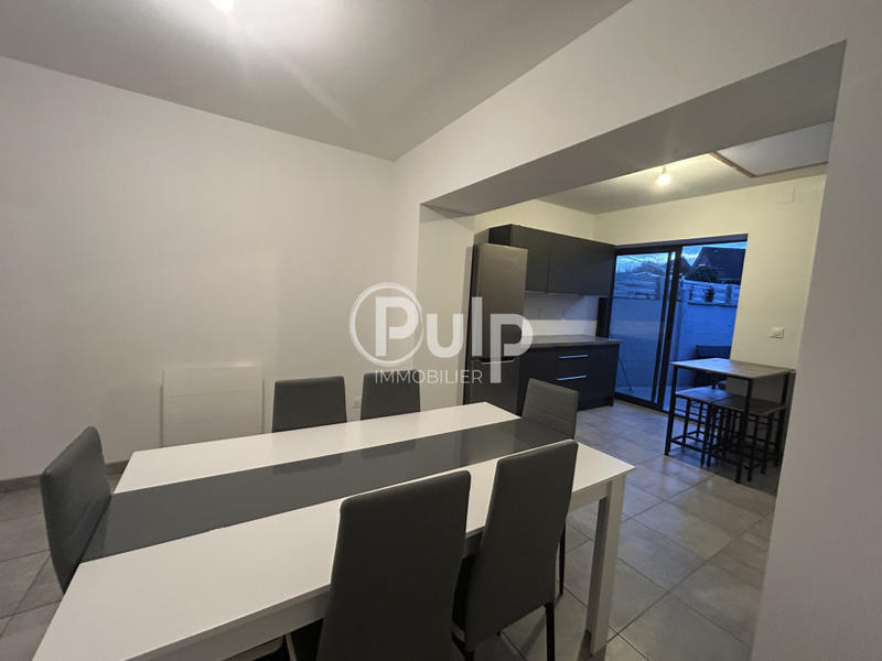 Maison de ville - 75 m² - 4 pièces