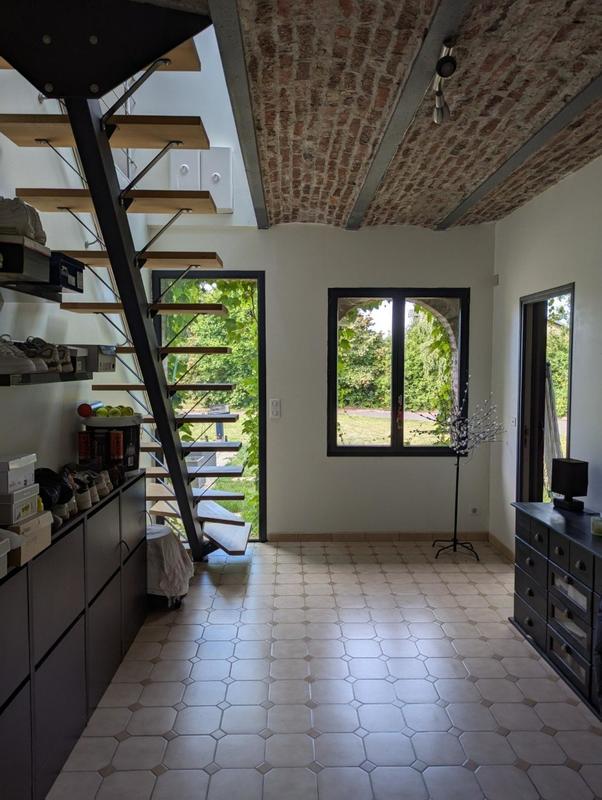 Maison - 260 m² - 10 pièces