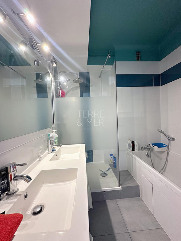 Appartement - 98 m² - 4 pièces