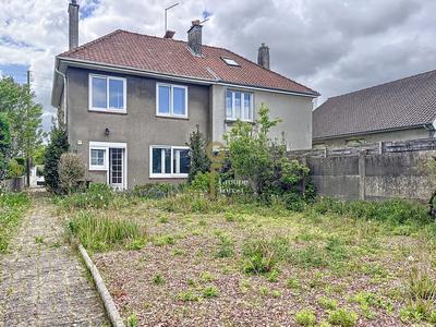 Maison - 84 m² - 4 pièces