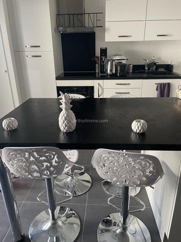 Appartement - 65 m² - 3 pièces