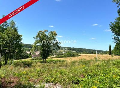 Terrain constructible - 7 180 m²