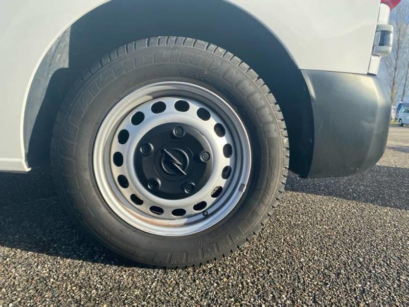 Opel Vivaro Fourgon Fgn L2 1.5 Diesel 120 Ch Pack Business