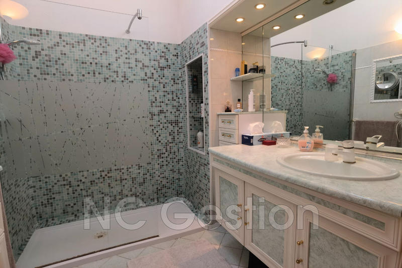 Maison - 125 m² - 4 pièces