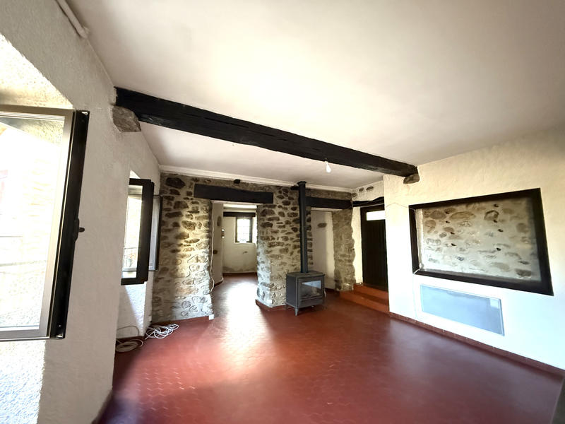 Maison - 96 m² - 4 pièces