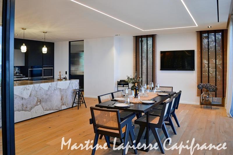 Maison d'architecte - 350 m² - 6 pièces