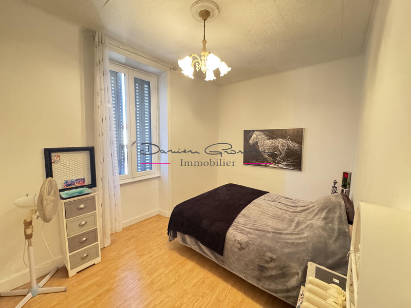 Immeuble - 189 m² - 8 pièces