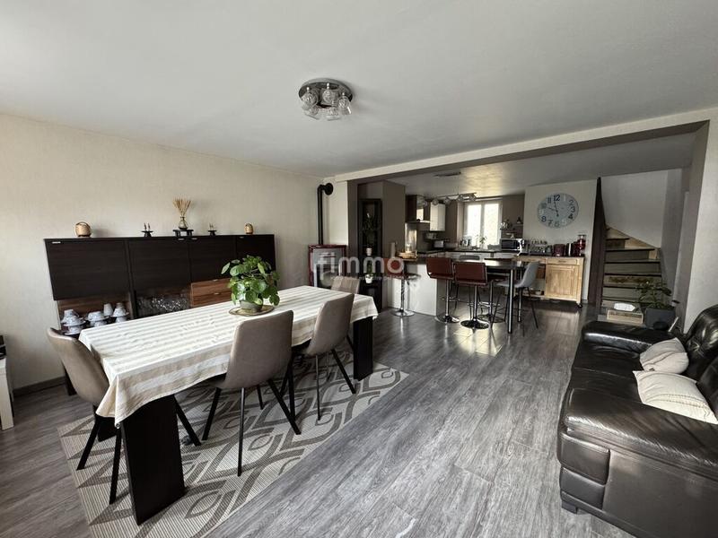 Maison - 136 m² - 6 pièces