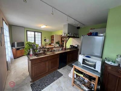 Maison - 172 m² - 6 pièces