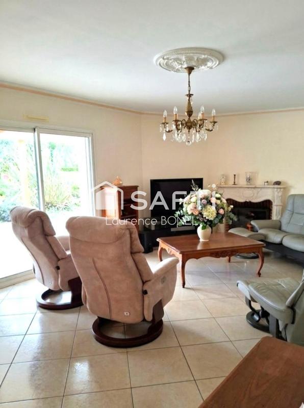Villa - 195 m² - 6 pièces
