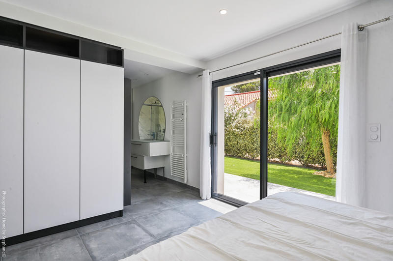 Maison - 220 m² - 6 pièces