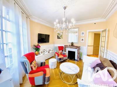 Appartement - 81 m² - 3 pièces