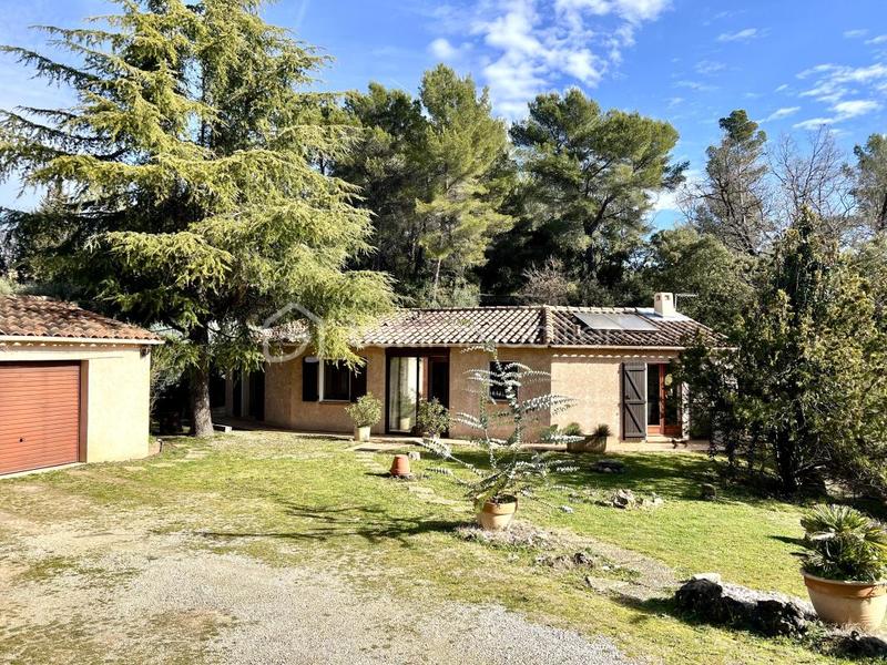 Villa - 100 m² - 4 pièces