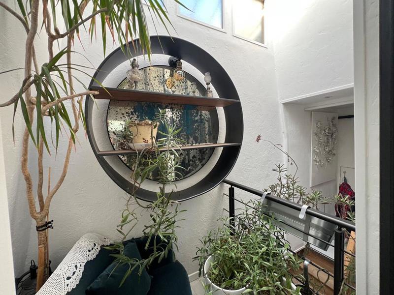 Appartement - 81 m² - 2 pièces