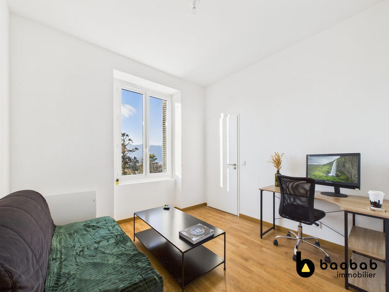 Appartement - 64 m² - 3 pièces