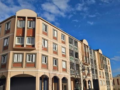 Appartement - 91 m² - 4 pièces