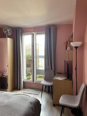 Chambre - 90 m² - 3 pièces