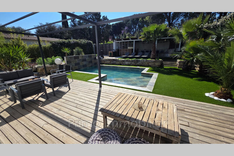 Maison - 150 m² - 5 pièces