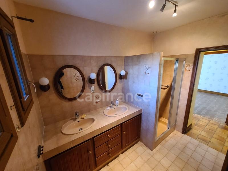 Maison - 110 m² - 4 pièces