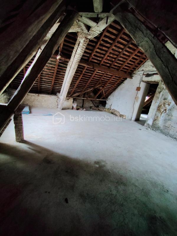 Maison de bourg - 92 m² - 4 pièces