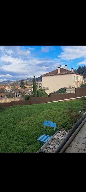 Appartement - 85 m² - 5 pièces