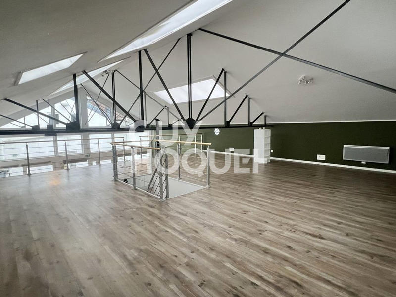 Immeuble - 150 m² - 3 pièces