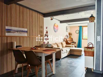 Maison - 73 m² - 3 pièces