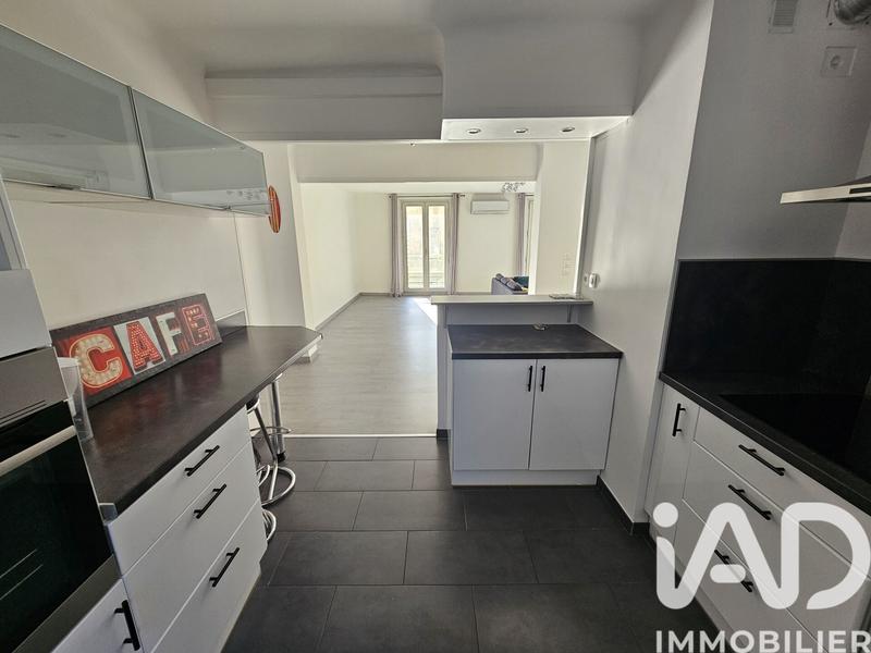 Appartement - 75 m² - 3 pièces