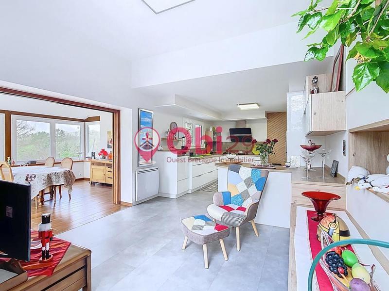 Maison d'architecte - 180 m² - 10 pièces