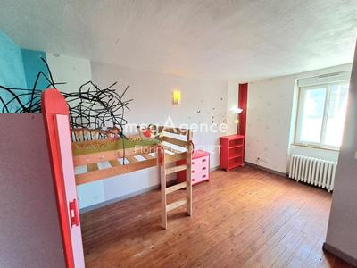 Maison - 118 m² - 4 pièces