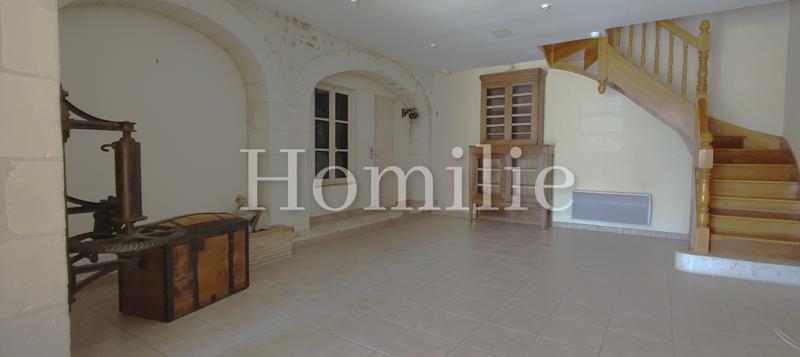 Maison - 203 m² - 8 pièces