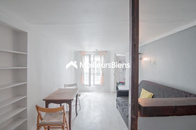 Appartement ancien - 34 m² - 2 pièces