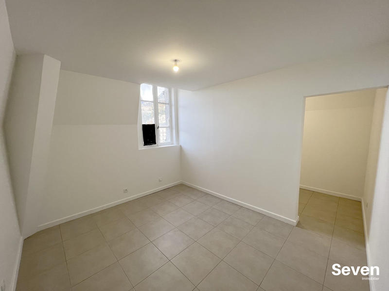 Appartement - 15 m² - 1 pièce
