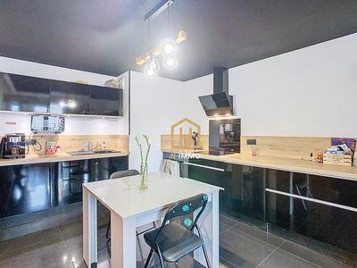 Appartement - 78 m² - 4 pièces