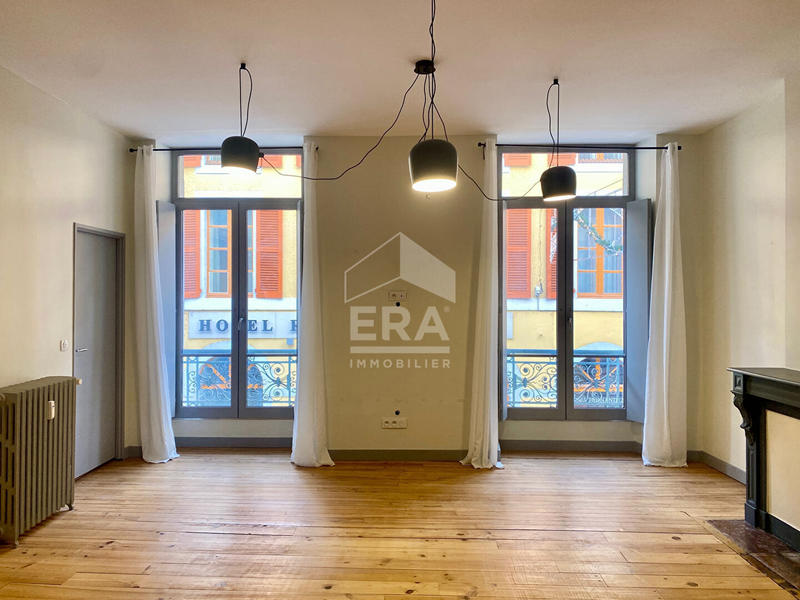 Appartement - 97 m² - 3 pièces