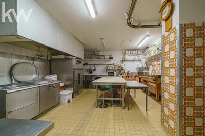 Fonds de commerce - Magasins - 106 m²