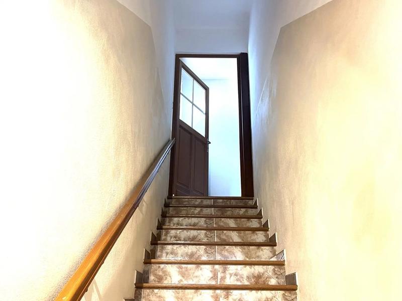 Maison - 280 m² - 5 pièces