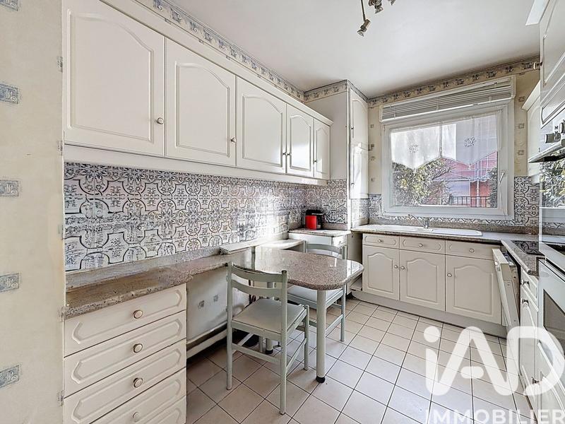 Appartement - 95 m² - 5 pièces