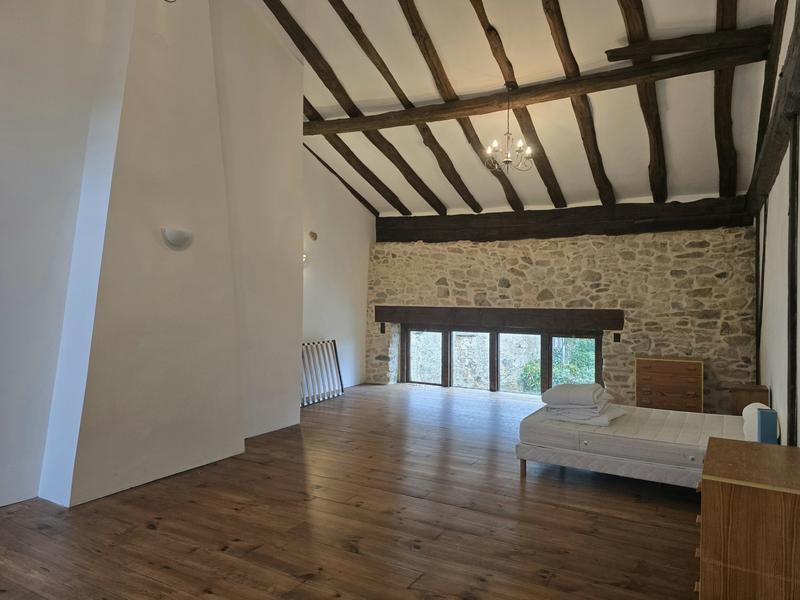 Maison ancienne - 388 m² - 12 pièces