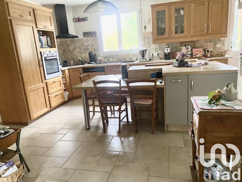 Maison - 176 m² - 8 pièces