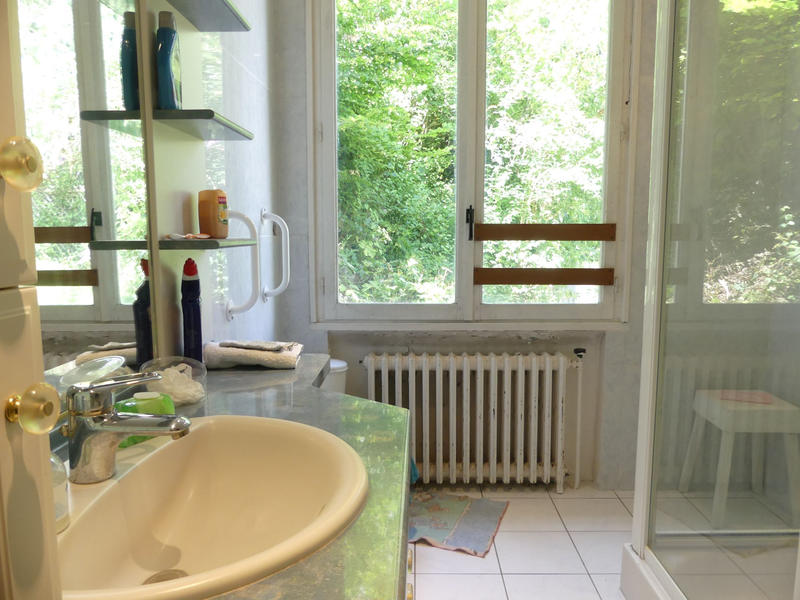 Propriété - 165 m² - 7 pièces