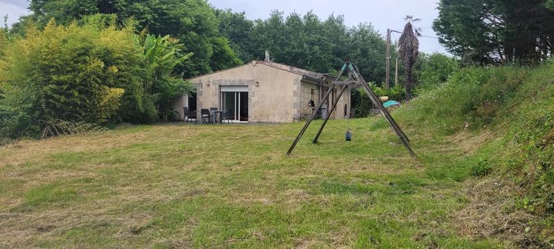 Maison - 95 m² - 3 pièces