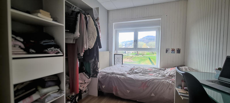 Appartement - 87 m² - 5 pièces