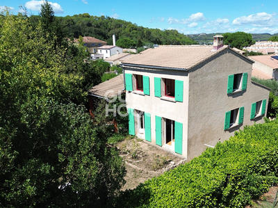 Maison - 131 m² - 6 pièces