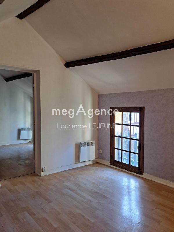 Maison ancienne - 126 m² - 8 pièces